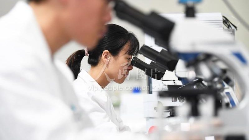 在进行核酸采样之前，我们需要做好以下准备工作：